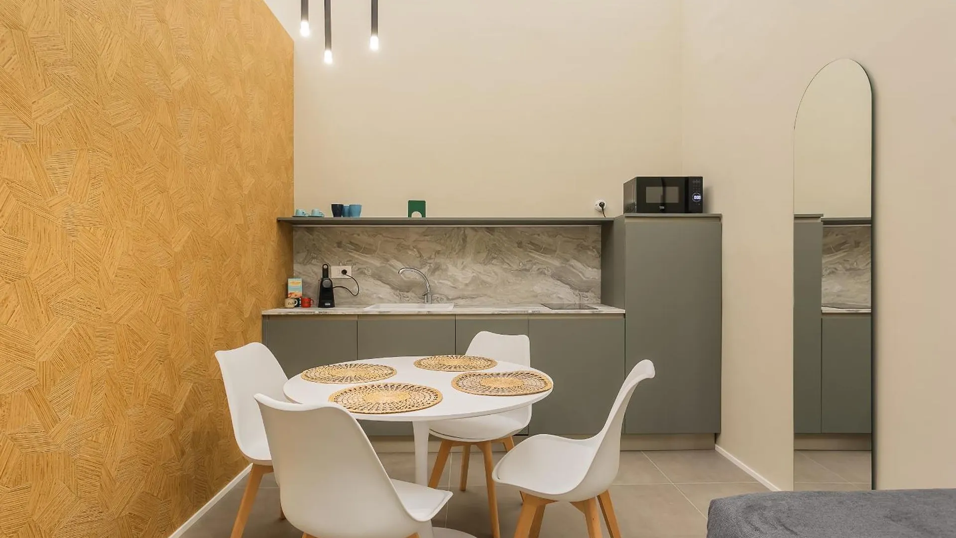 Cognetti Suites By Wonderful Italy Bari Apartment